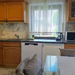 Rinch Hill Apartament Regen