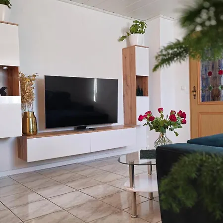 Rinch Hill Apartamento Regen